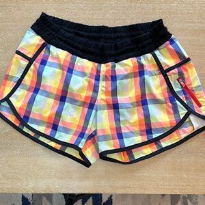 Lululemon Seawheeze 2013 shorts